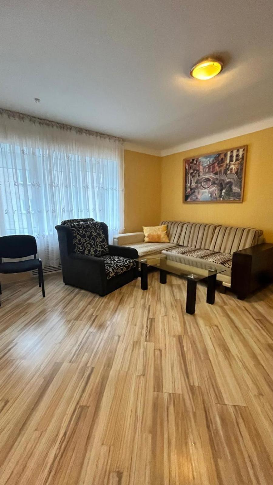 Saules 73 Apartman Daugavpils Kültér fotó